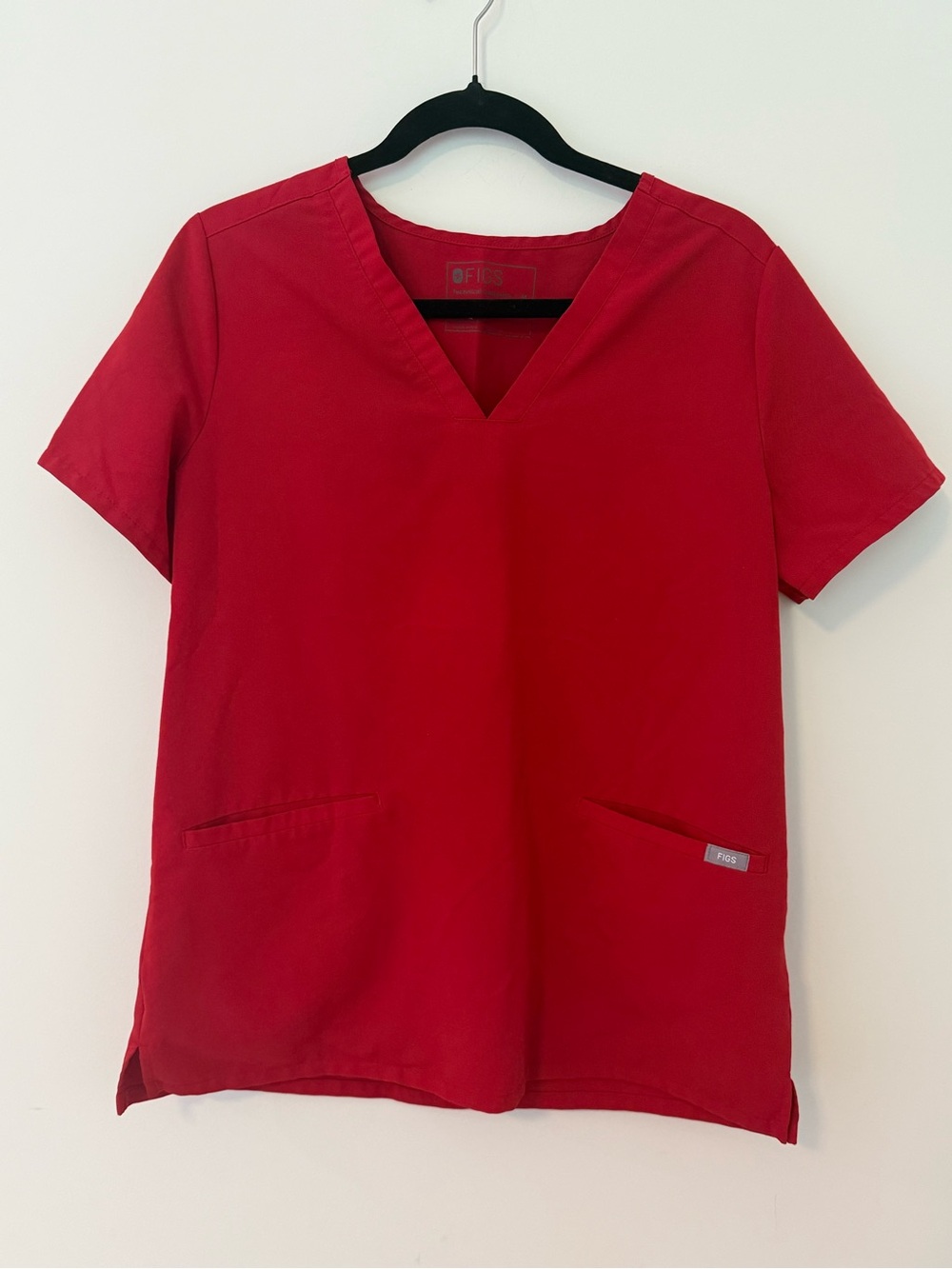 Figs Technical Collection Scrub Top Womens Medium Pink Coral Pockets